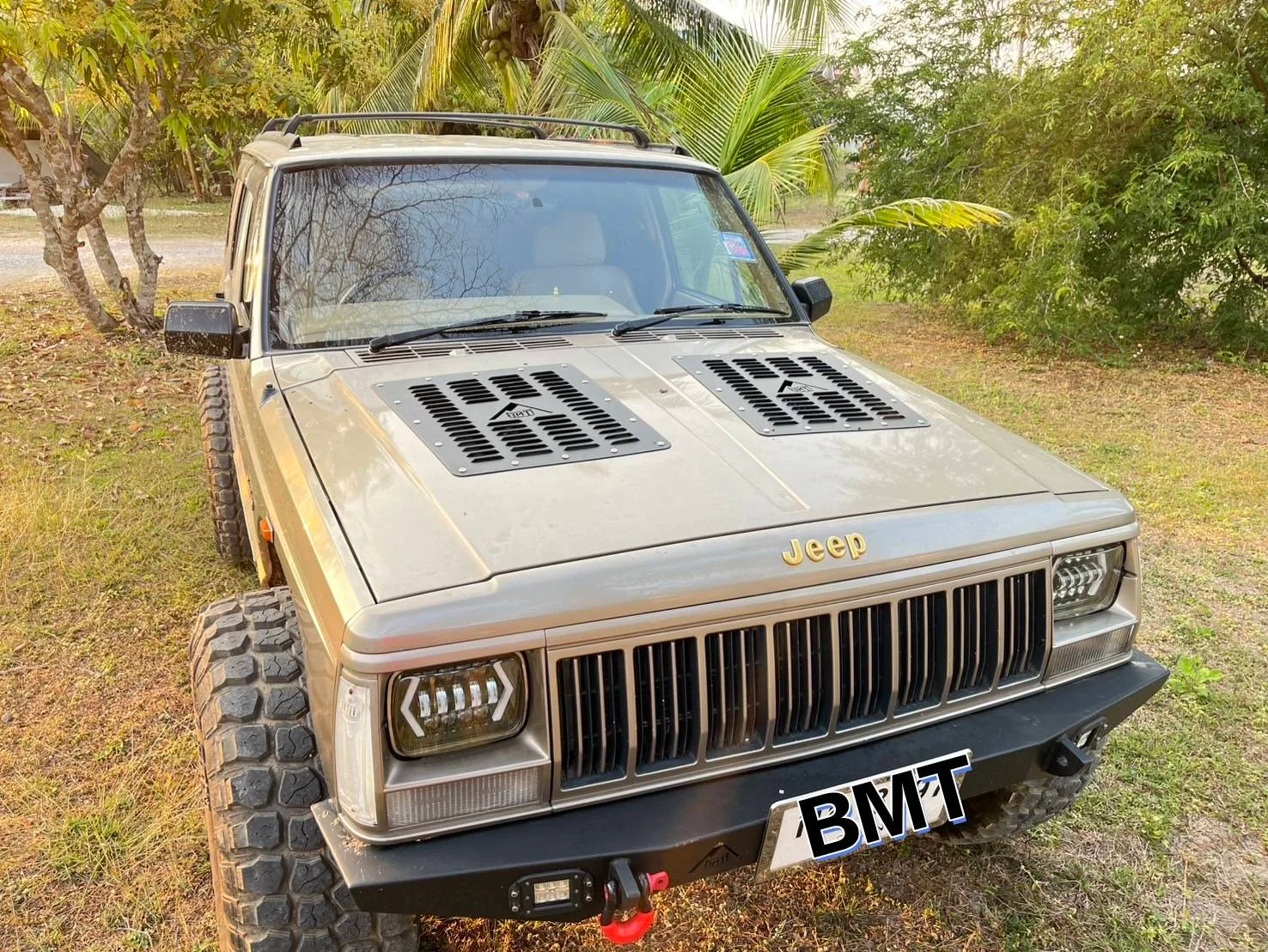 สกู๊ปฝากระโปรงระบายความร้อน แบบ 2 ชิ้น (Hood Louver) รูปที่ 3