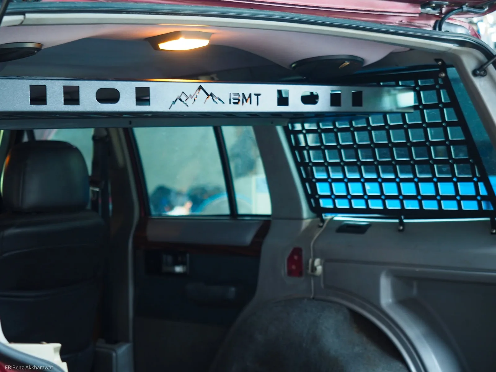 ชั้นวางของท้ายรถ Jeep Cherokee XJ รูปที่ 4