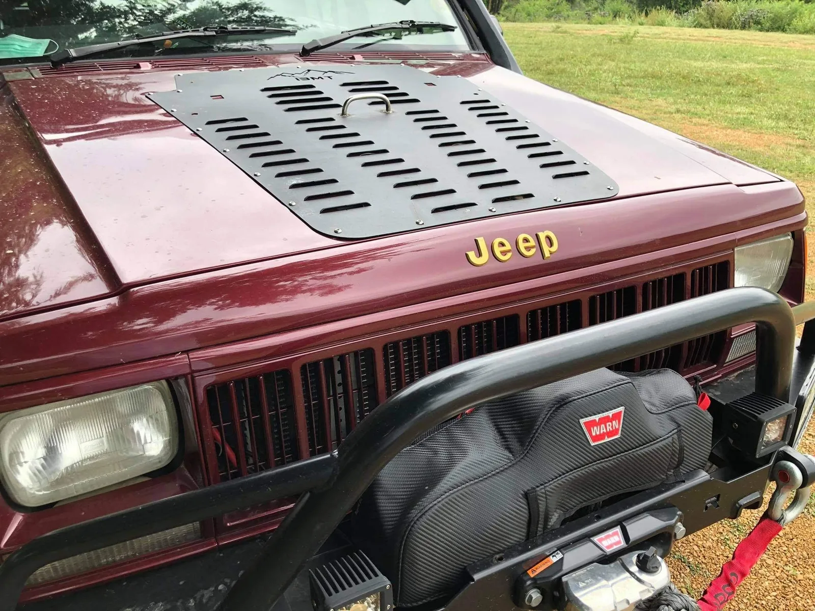 ฝากระโปรงระบายอากาศ Jeep Cherokee XJ รูปที่ 3