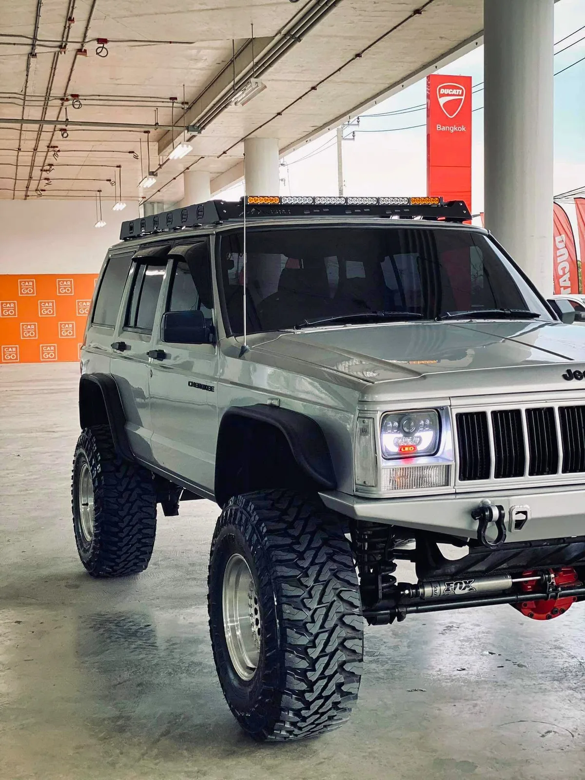 แร็คหลังคาเหล็ก Jeep Cherokee XJ รูปที่ 4