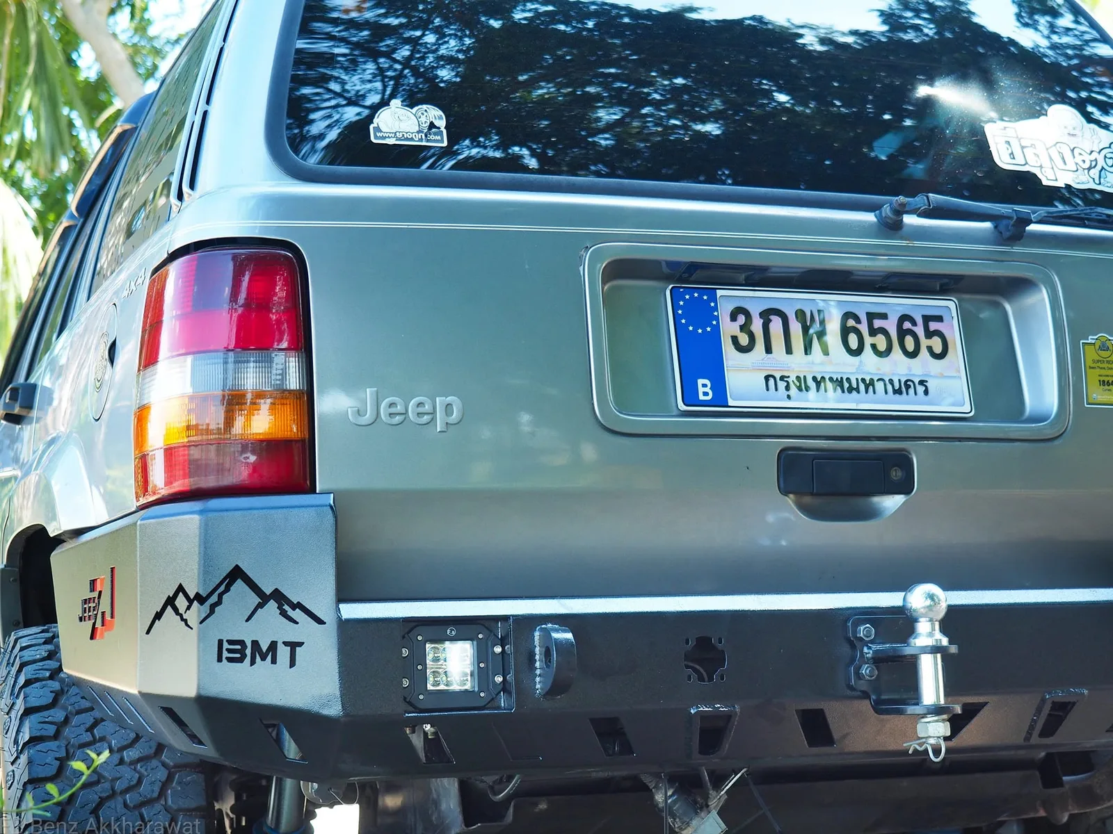 กันชนหลังเหล็ก Jeep Grand Cherokee ZJ รูปที่ 2