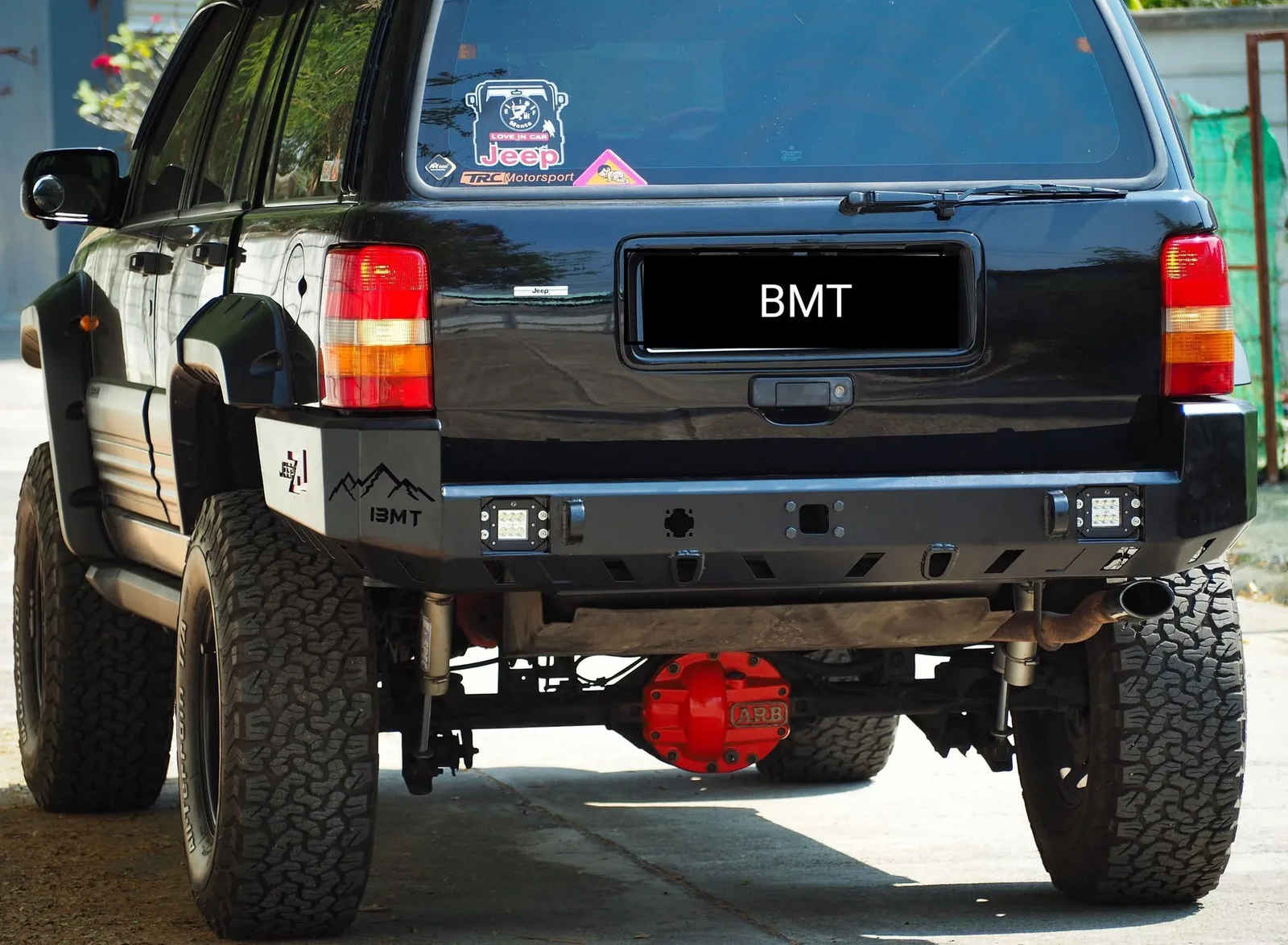 กันชนหลังเหล็ก Jeep Grand Cherokee ZJ รูปที่ 5